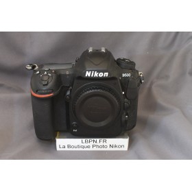 NIKON D500